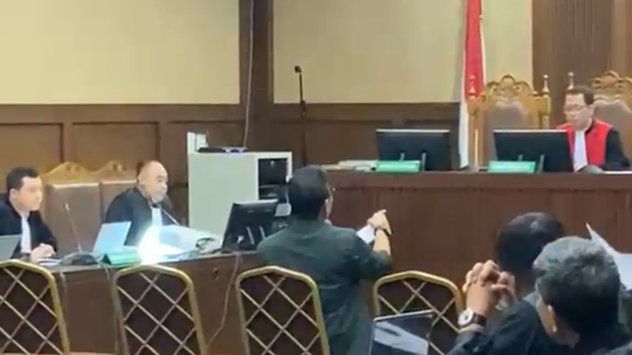 Saksi Sidang Kasus Bea Cukai Protes Penyitaan Barang, Majelis Hakim Skors Persidangan